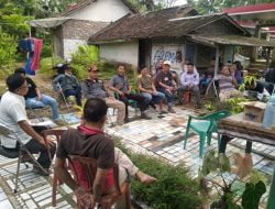 ‘Ngopi’ Ala Insan Pers KWRI Pandeglang