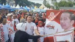 Balon Gubernur Banten Hj. Ratu Ageng Rekawati Buka Jalan Sehat Festival Solidaritas Merah Putih