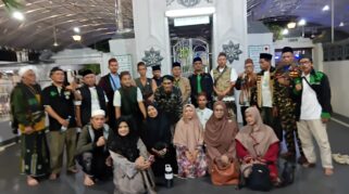 Pengurus Cabang Nahdlatul Ulama (PCNU) Kabupaten Pandeglang mengikuti rangkaian Muktamar ke-35 Nahdlatul Ulama di Jombang, Jawa Timur