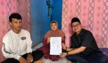 Santri Lowyer Dampingi Sopir Galon Korban Pengeroyokan Tuntut Proses Hukum Para Pelaku
